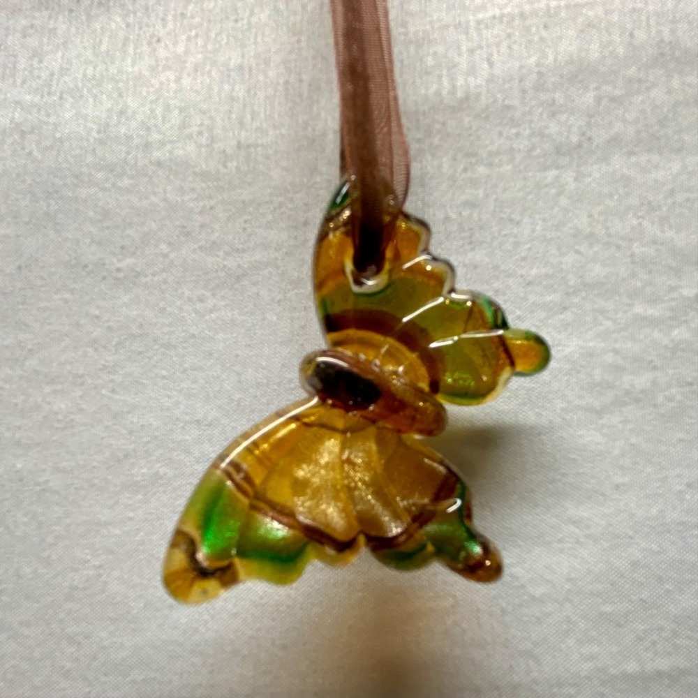 Butterfly Choker Necklace Multicolor Clear Glass Pendant Silver Tone Closure EUC